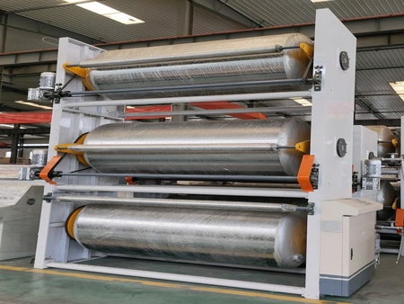 Preheater for corrugated cardboard production
